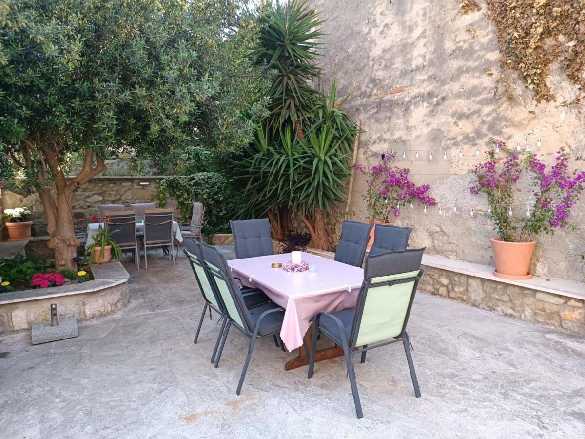 Diocletian Garden Centar Apartment Split Exterior foto